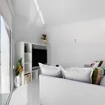 Holiday home Coral 5 *
